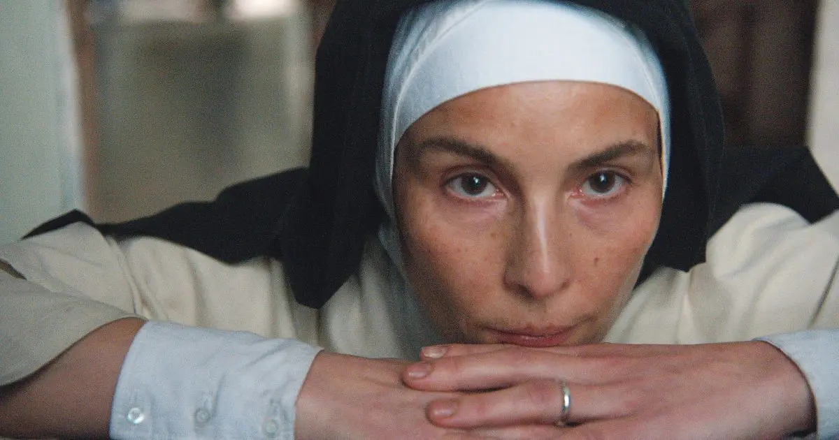 102866 Mother Actress Noomi Rapace Credits Entre Chien Et Loup 1 