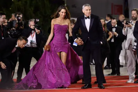 104693 Red Carpet Jay Kelly George And Amal Clooney Credits Jacopo Salvi La Biennale Di Venezia Foto Asac 6
